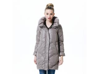 波司登羽绒服的照片